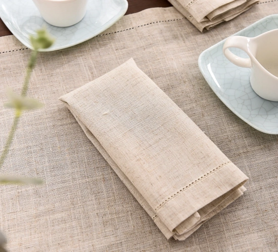 Set of 12 Linen Fabric Napkins for Parties, Dinners, and Weddings: Ideal for Restaurants and Homes in 4 Different Sizes