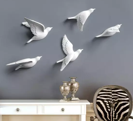 3D Resin Bird Figurines Wall Decor Sticker: Creative Animal Murals for Living Room - Enhance Home Ornaments (7.87x16.88 inches)