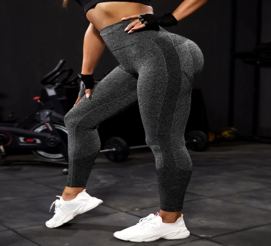 Seamless Workout Leggings for Women: Yoga Sport Fashion with Push-Up Design. Elevate Your Fitness Style with Gym Pants for Women."