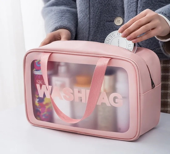 New Portable Makeup Bag: Large-capacity travel storage toiletry bag designed for convenient use. Waterproof and transparent, this cosmetics storage bag is perfect for on-the-go organization.
