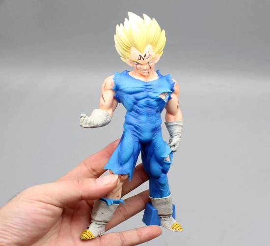 20cm Dragon Ball Majin Vegeta Battle Damage Anime Figure: Vegeta GK Sky PVC Action Figure Model - Collection Toys, Decoration Gift