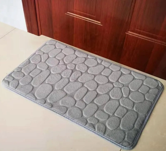 Soft Coral Velvet Bathroom Mats – Embossed stone design with memory foam, thick and absorbent. Perfect for bathroom doors, embroidered for added elegance