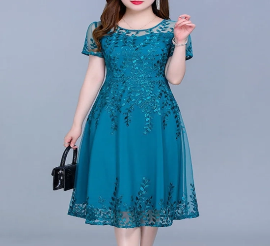 2023 Summer New Arrival - Casual Chiffon Mesh Korean Long Dress for Women, Featuring Short Sleeves, Midi Length, and Fashionable Design. Perfect for an Elegant Prom or Evening Event.