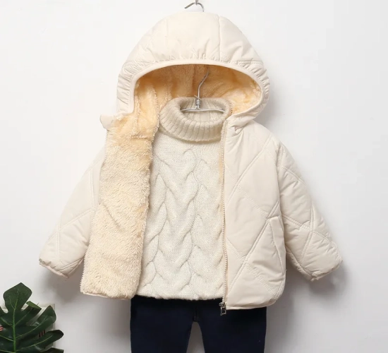 Thicken Jackets with Warm Plush for Boys and Girls. Features a Fur Hood for Added Comfort in Cold Weather. Ideal Toddler Children Clothes for a Cozy Snowsuit.