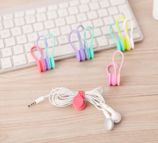3-pack earphone cord winder and cable holder with durable magnet clips. A versatile and efficient solution for organizing headphones and cables