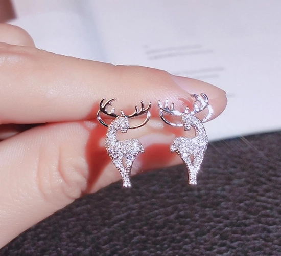 New Fashion Mini Cute Xmas Elk Moose Deer Full Shining Rhinestone Stud Earring for Women – Charm Christmas Jewelry Gift"