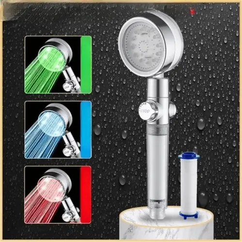 LED Shower Head with 7 Colors and Automatic RGB Temperature Control: Water Saving, Equipped with a Shower Filter, and High-Pressure Function for a Colorful and Relaxing Shower Experience.