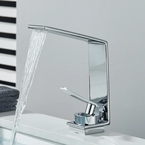 Modern Bathroom Basin Faucet: Single Hole Mixer Tap, Deck Mounted for Hot & Cold Water. Ideal for Various Basin Sink Styles