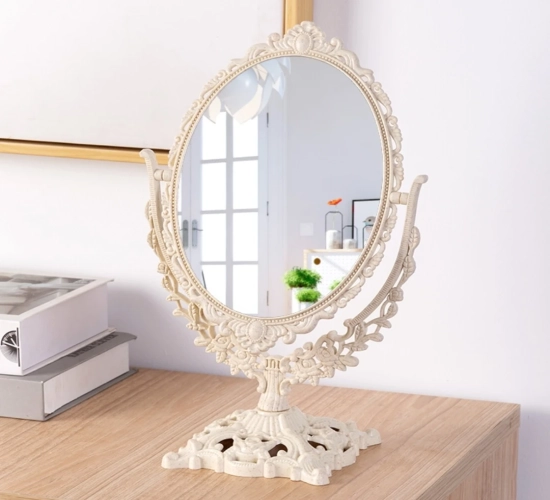 Retro Palace Style Tabletop Makeup Mirror - Desktop Mirror that Can Stand, Rotatable, Ideal for Dormitory Students"
