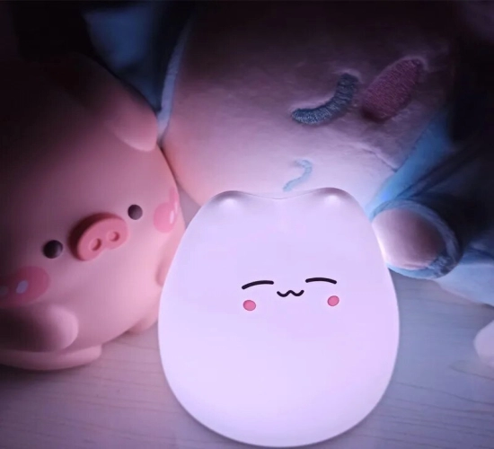 Kawaii Cat Baby Night Lamp: 7-Color Touch Nightlight for Kids' Bedrooms