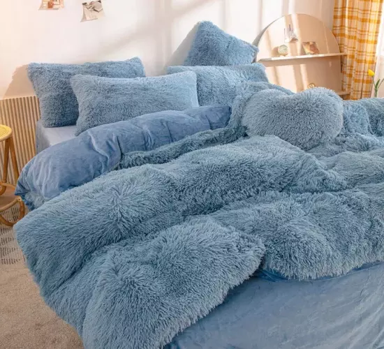 Winter Warm Blue Bedding Set Soft Plush Kawaii Mink Velvet Queen Duvet Cover Set with Sheets and Pillowcase, Available for Single and Double Beds"