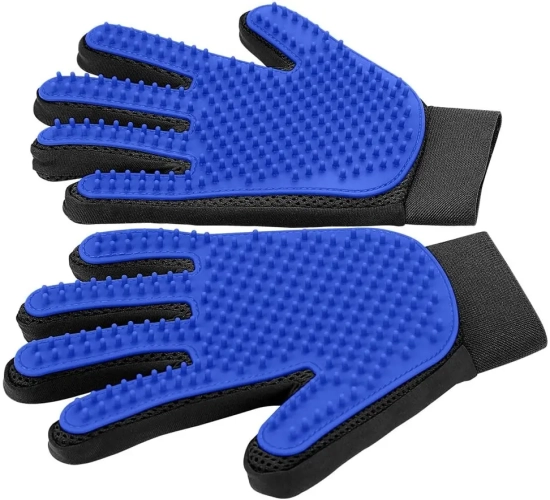 "Pet Grooming Glove: Gentle and Efficient Pet Hair Remover Mitt - Cat Accessories for Dogs and Cats, a Handy Pet Grooming Product in Cat Supplies