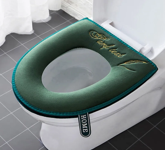 Winter-Warm Soft Toilet Seat Cover with Zipper: Washable, Removable, Flip Lid Handle, and Waterproof - Ideal for Household Bathrooms