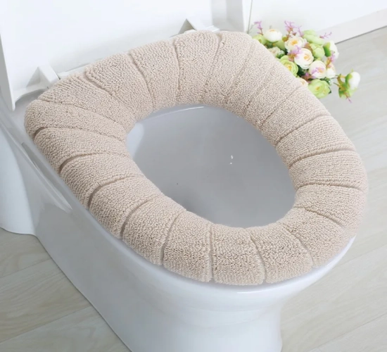 Warm and Cozy Pumpkin Pattern Toilet Seat Cover: Knitted Soft Pad, Washable, and Stylish Bathroom Accessory