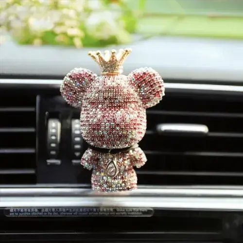 Creative Bear Car Air Outlet Aromatherapy: High-Quality, Lasting Light Fragrance for Car Interior Conditioning.
