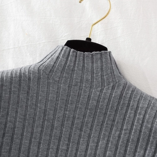 Autumn/Winter Elegance: High Neck, Long Sleeve Ribbed Knitted Sweater - 2023 Women's Fashion for a Slim and Basic, Yet Stylish Loo