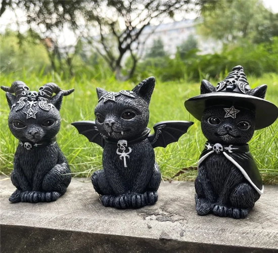 1pc Black Cat Statue Mysterious Cute Cat Witch Cat Figurine Witches Decor Desk Ornament Hand-Painted Sculpture for Halloween